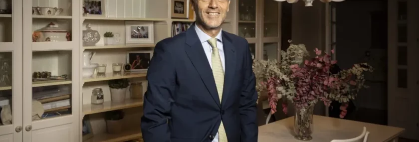 El experto en liderazgo empresarial Antonio Núñez reside en Madrid, donde se fotografió esta semana para la entrevista. Enrique Cidoncha